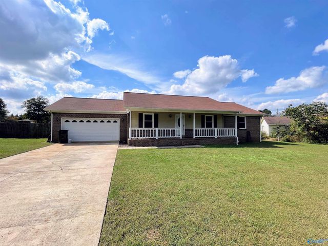 112 Hazelwood Drive, Hazel Green, AL 35750