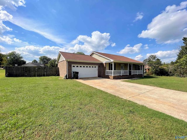 112 Hazelwood Drive, Hazel Green, AL 35750