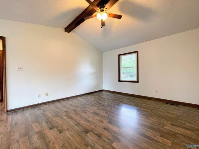 112 Hazelwood Drive, Hazel Green, AL 35750