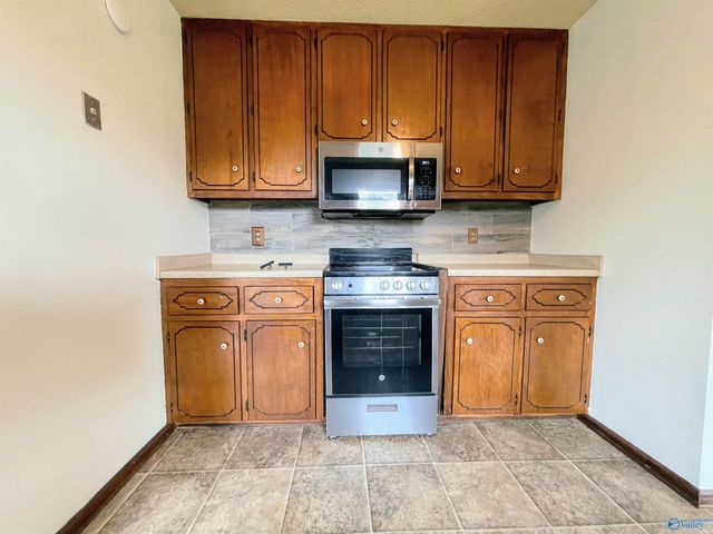 112 Hazelwood Drive, Hazel Green, AL 35750