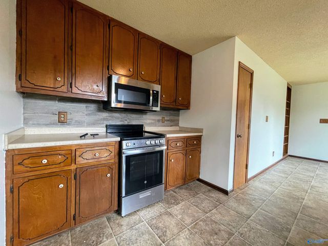 112 Hazelwood Drive, Hazel Green, AL 35750