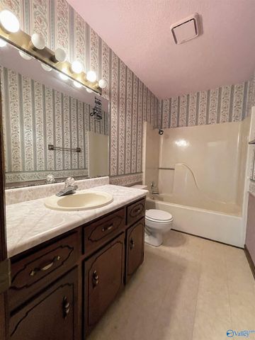 112 Hazelwood Drive, Hazel Green, AL 35750