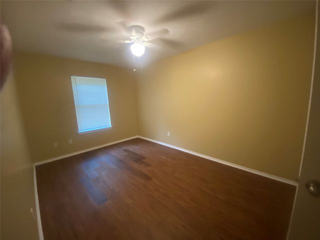 2300 Coleman Avenue, Fort Worth, TX 76105