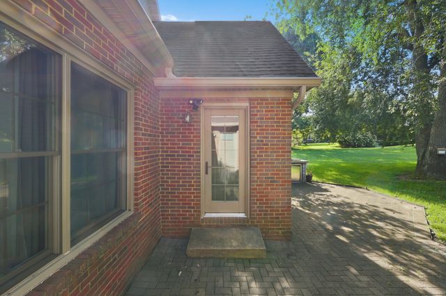 3337 Brighton Place Drive, Lexington, KY 40509
