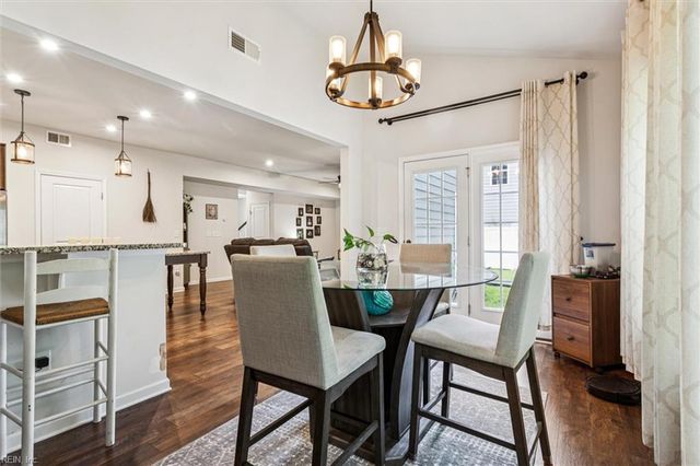 2115 Tall Pine DR, Chesapeake, VA 23323