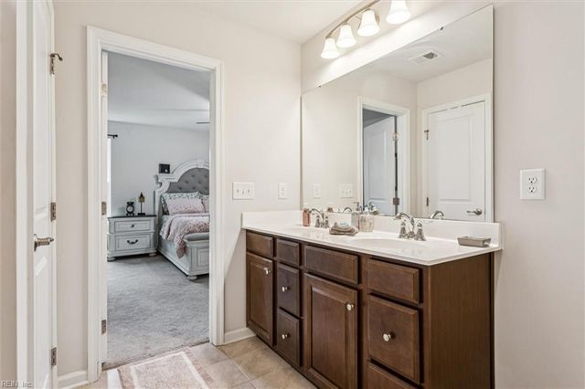 2115 Tall Pine DR, Chesapeake, VA 23323