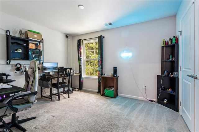 2115 Tall Pine DR, Chesapeake, VA 23323