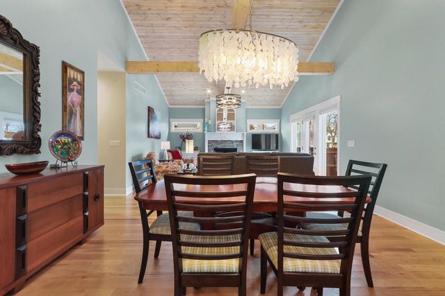 529 Warren STREET, Lake Geneva, WI 53147