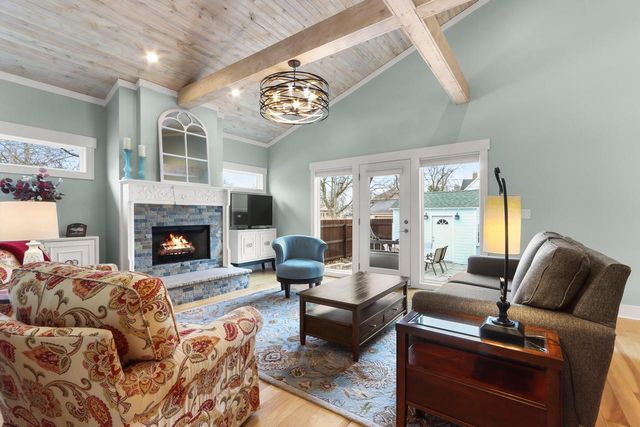 529 Warren STREET, Lake Geneva, WI 53147