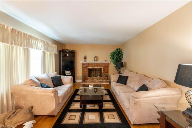 740 Sommerdale Court, Rural Hall, NC 27045