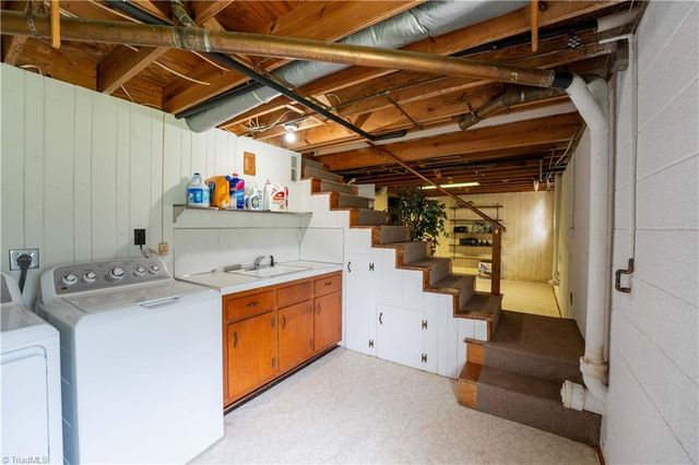 740 Sommerdale Court, Rural Hall, NC 27045