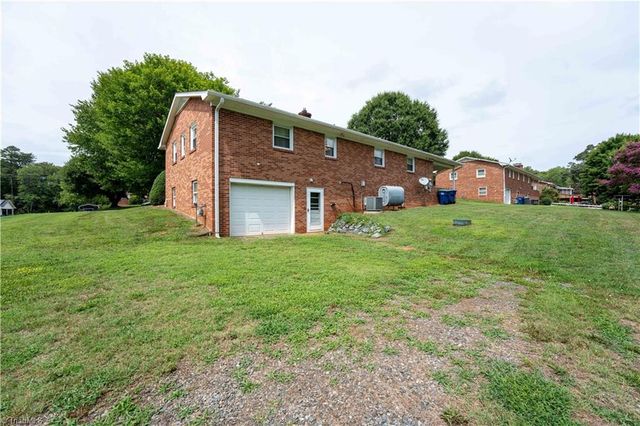 740 Sommerdale Court, Rural Hall, NC 27045