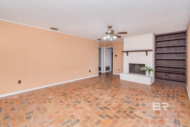 9300 Scenic Hills Drive, Semmes, AL 36575