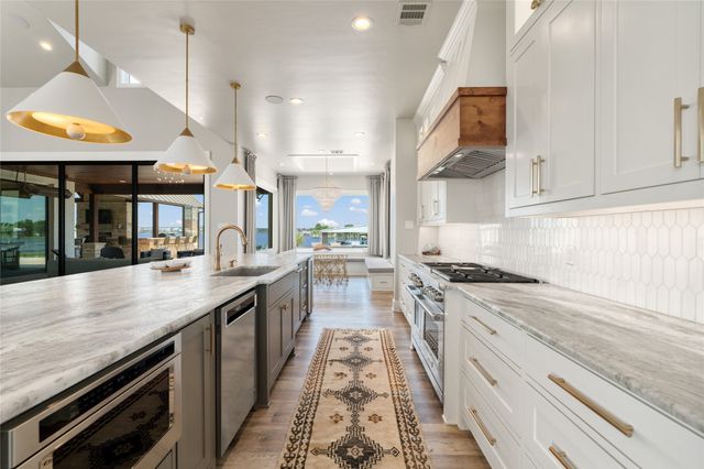 1018 Chaparrel Lane, Graford, TX 76449