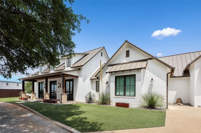 1018 Chaparrel Lane, Graford, TX 76449