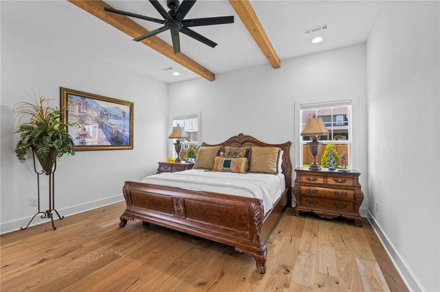 6422 S 61st Street, Rogers, AR 72758