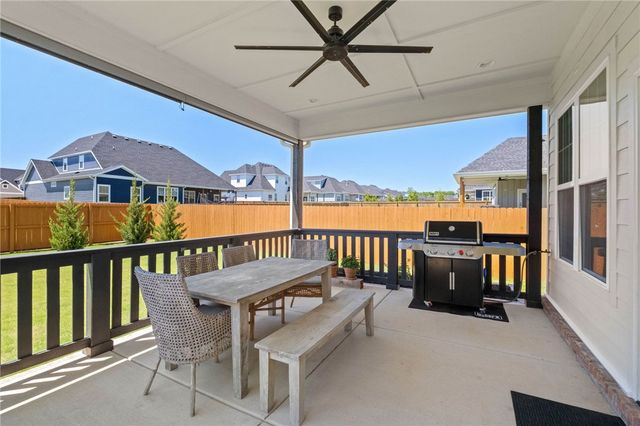 6422 S 61st Street, Rogers, AR 72758
