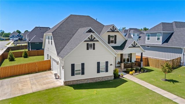 6422 S 61st Street, Rogers, AR 72758