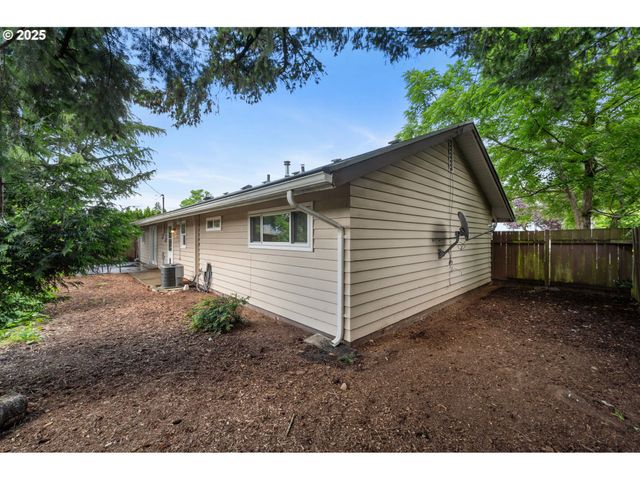 1925 Ne 130TH Ave, Portland, OR 97230