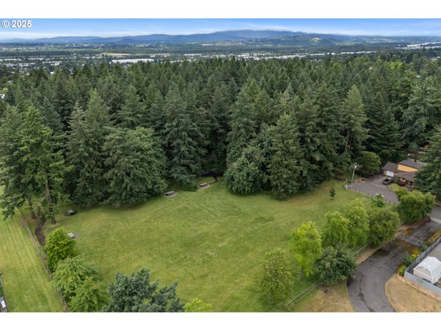 1925 Ne 130TH Ave, Portland, OR 97230
