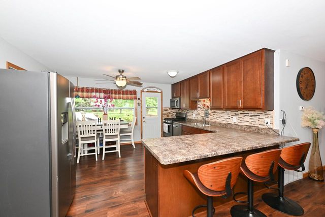 7142 Highway 36, Lake Geneva, WI 53147