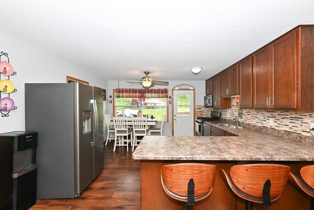 7142 Highway 36, Lake Geneva, WI 53147