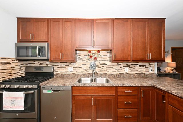 7142 Highway 36, Lake Geneva, WI 53147