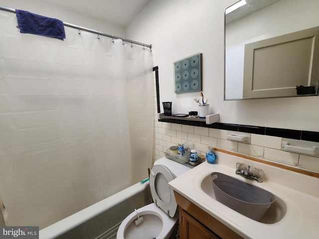 643 HILLVIEW RD, Baltimore, MD 21225