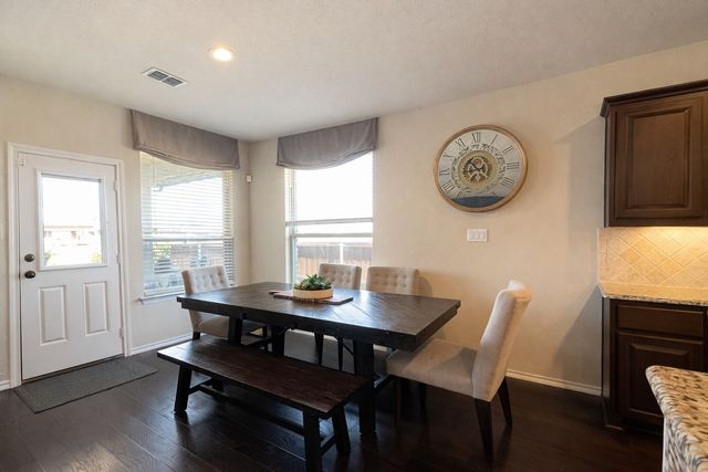 1148 Donnington Trail, Saginaw, TX 76131