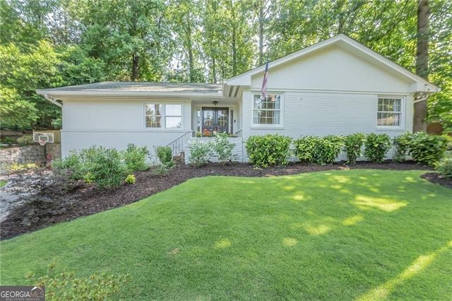 1210 Lenox Circle NE, Atlanta, GA 30306