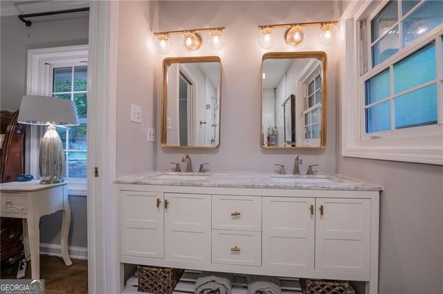 1210 Lenox Circle NE, Atlanta, GA 30306