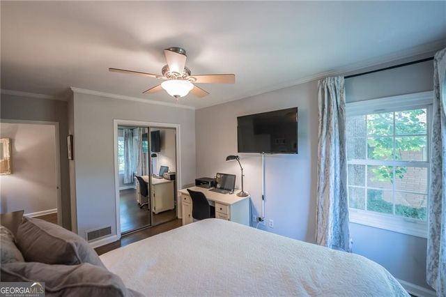 1210 Lenox Circle NE, Atlanta, GA 30306