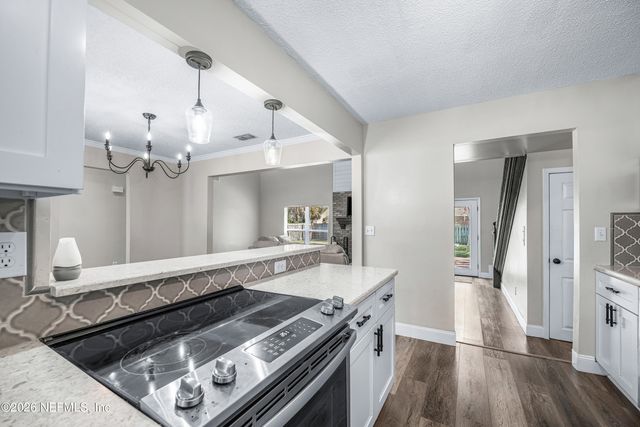 12071 BLACKFOOT Trail, Jacksonville, FL 32223