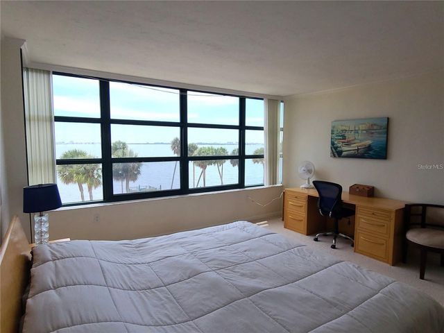 888 BLVD OF THE ARTS 303, Sarasota, FL 34236