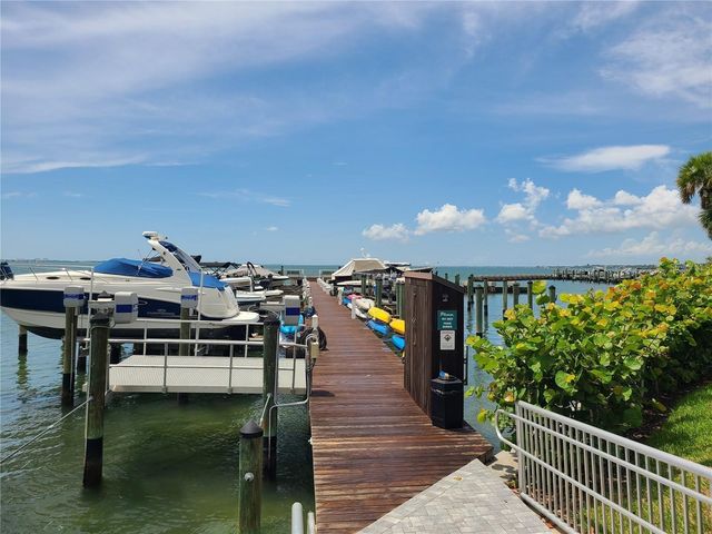 888 BLVD OF THE ARTS 303, Sarasota, FL 34236