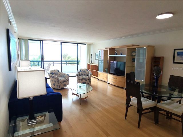 888 BLVD OF THE ARTS 303, Sarasota, FL 34236