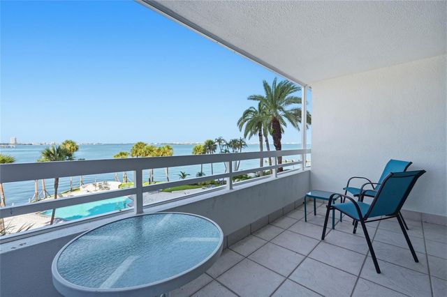 888 BLVD OF THE ARTS 303, Sarasota, FL 34236