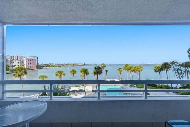 888 BLVD OF THE ARTS 303, Sarasota, FL 34236