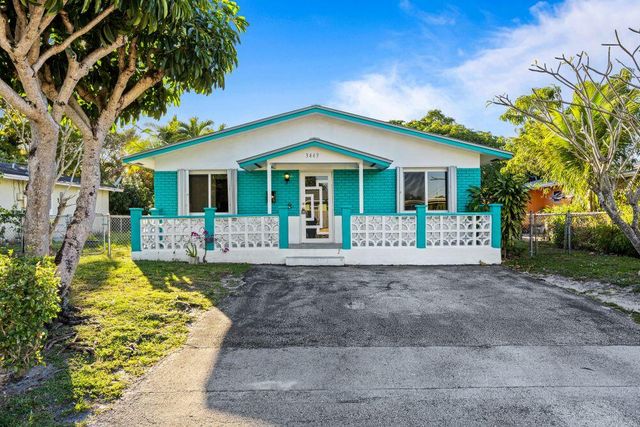 3443 NE 3rd Avenue, Oakland Park, FL 33334