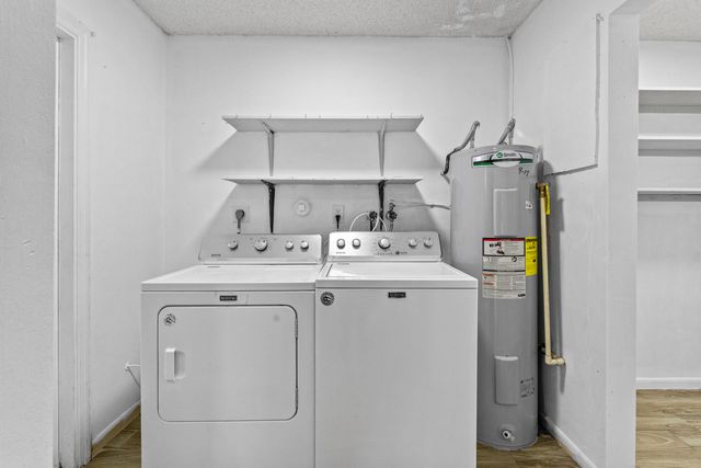 3443 NE 3rd Avenue, Oakland Park, FL 33334