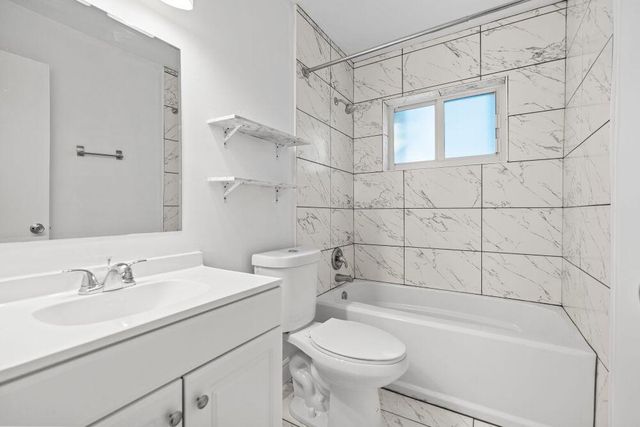 3443 NE 3rd Avenue, Oakland Park, FL 33334