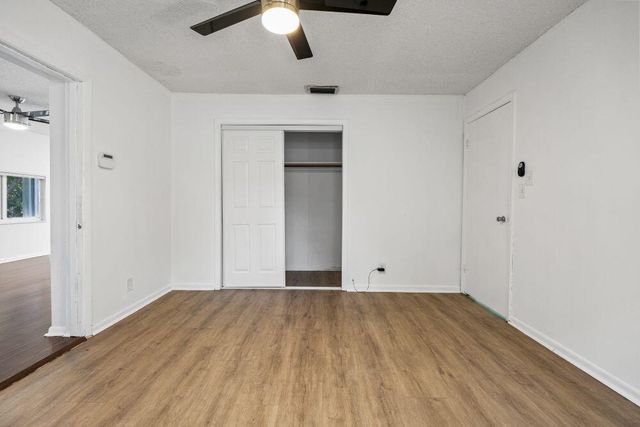 3443 NE 3rd Avenue, Oakland Park, FL 33334