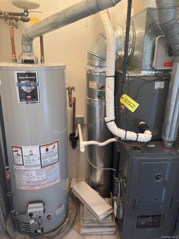 25 Fairways Drive 12, Middletown, NY 10940