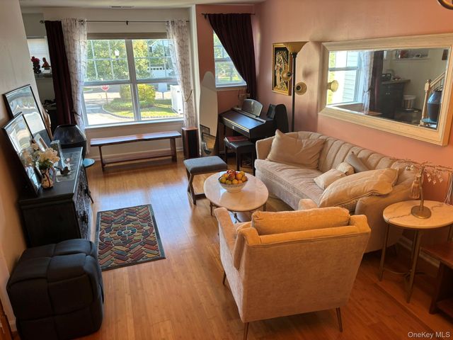 25 Fairways Drive 12, Middletown, NY 10940