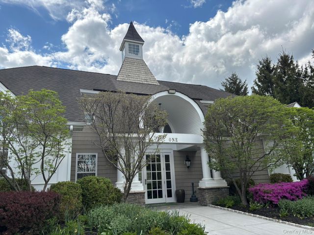 25 Fairways Drive 12, Middletown, NY 10940