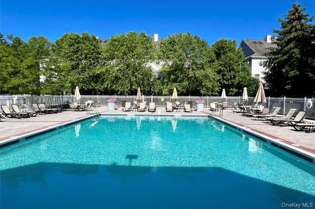 25 Fairways Drive 12, Middletown, NY 10940