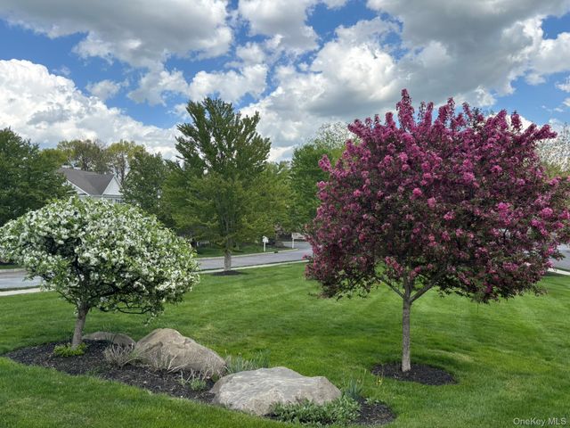 25 Fairways Drive 12, Middletown, NY 10940