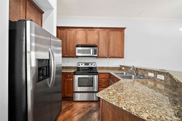 202 Mcgowen Street F, Houston, TX 77006