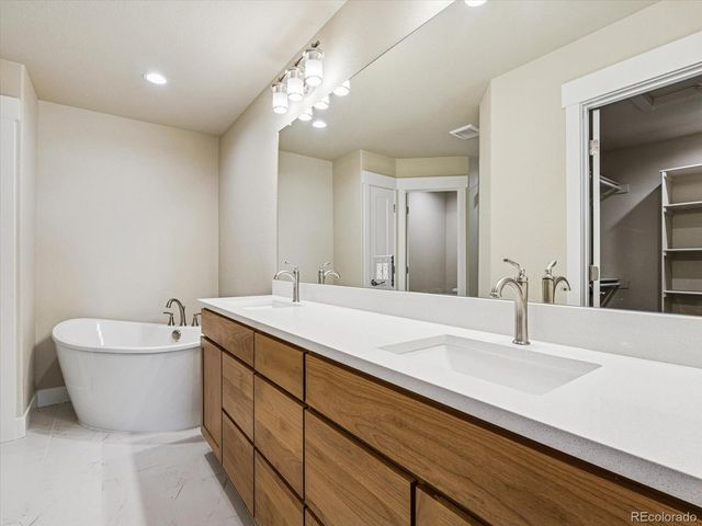 3643 Crested Owl Court, Dacono, CO 80514