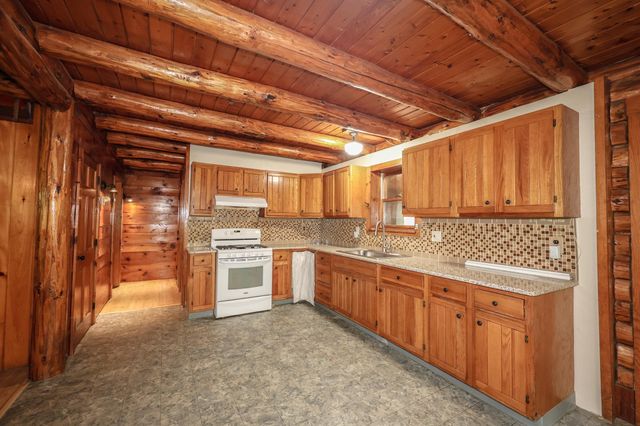 471 Salisbury Road, Franklin, NH 03235